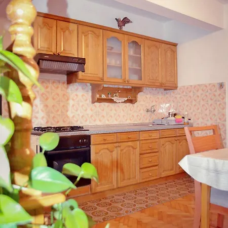 Anica Apartment