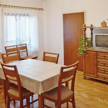 Anica Apartament *