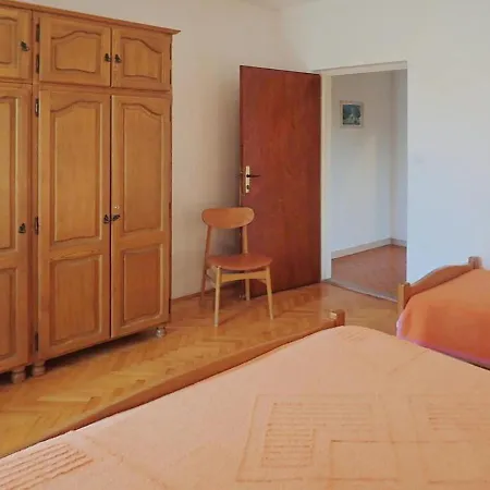 Apartament Anica